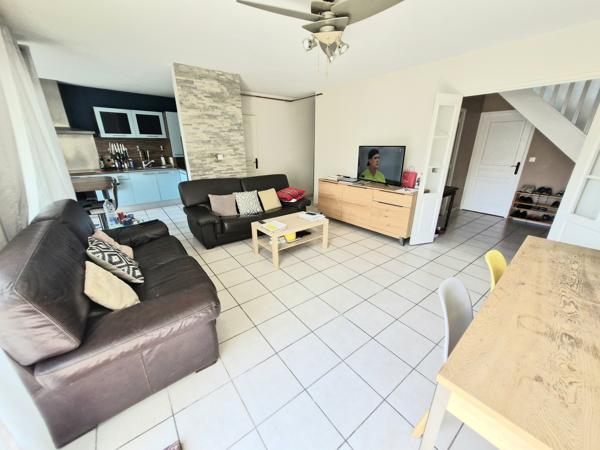 BRON PLEIN CENTRE APPARTEMENT DUPLEX 136 M² CARREZ