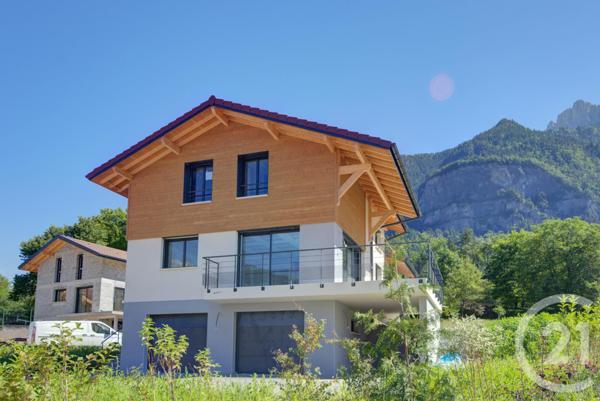 Maison à vendre  5 pièces - 129,81 m2 SALLANCHES - 74