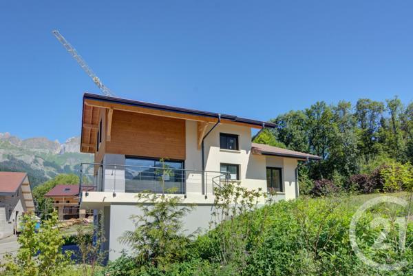 Maison à vendre  5 pièces - 129,81 m2 SALLANCHES - 74