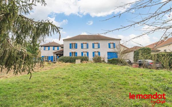 Maison à vendre    10 pièces •  Festigny