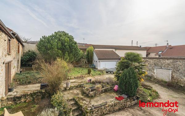 Maison à vendre    10 pièces •  Festigny