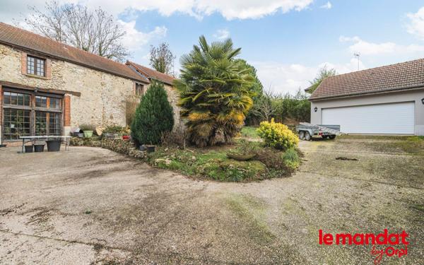 Maison à vendre    10 pièces •  Festigny