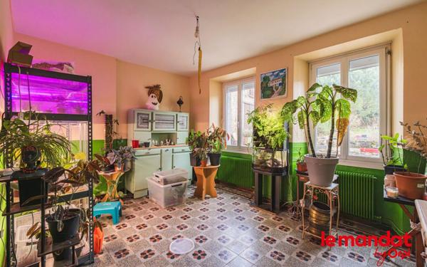 Maison à vendre    10 pièces •  Festigny