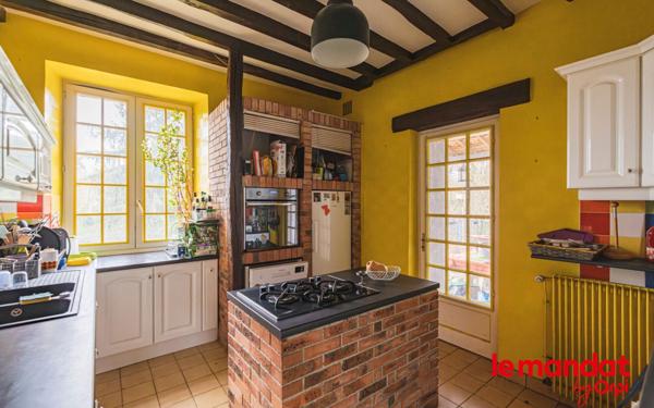 Maison à vendre    10 pièces •  Festigny