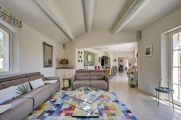 Vente Maison de luxe Aix-en-Provence 8 Pièces 230 m²