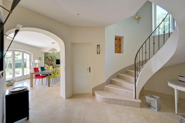 Vente Maison de luxe Aix-en-Provence 8 Pièces 230 m²