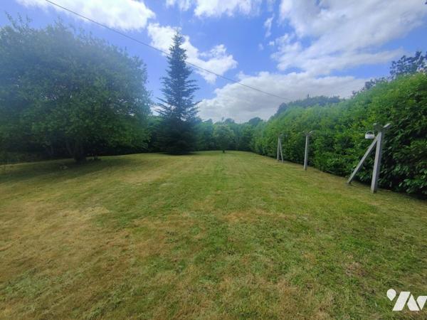 A VENDRE TERRAIN A BATIR HORS LOTISSEMENT