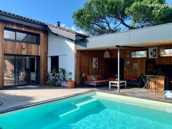 Belle maison dans le centre de Blanquefort