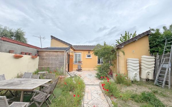 Maison à vendre    3 pièces •  Drancy