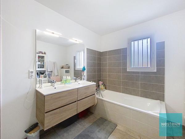 Maison neuve de plain pied, Charge 5 pièce(s) 103m²