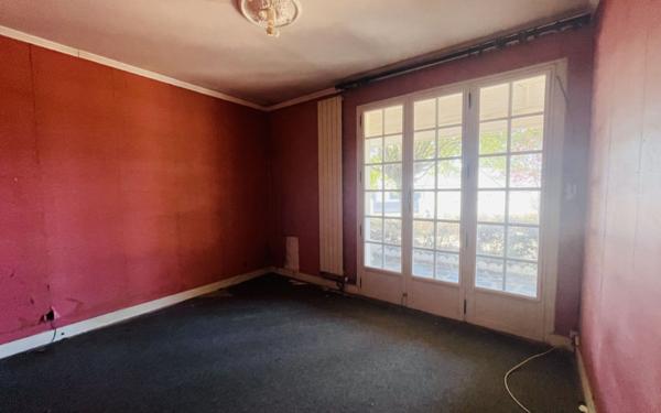 Maison à vendre    5 pièces •  Ferrières-en-Gâtinais