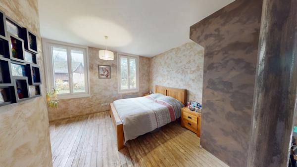 Charmante Maison de Caractère à La Bauche : Un Bien avec du Cachet à Découvrir