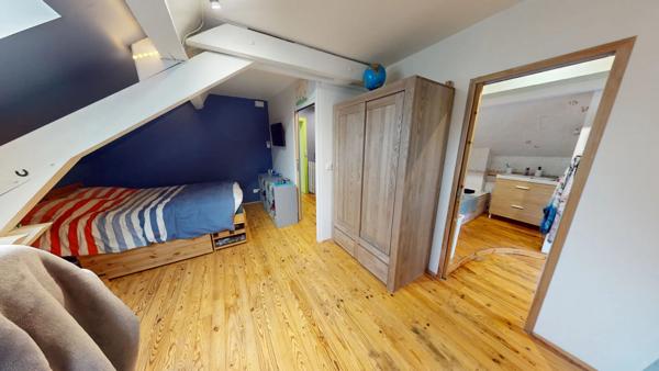 Charmante Maison de Caractère à La Bauche : Un Bien avec du Cachet à Découvrir