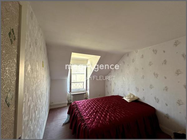 Maison à LE PECHEREAU, 36200 - 6 pièces 134m²