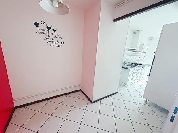 Appartement Metz 4 pièces - 2 chambres - balcon - cave