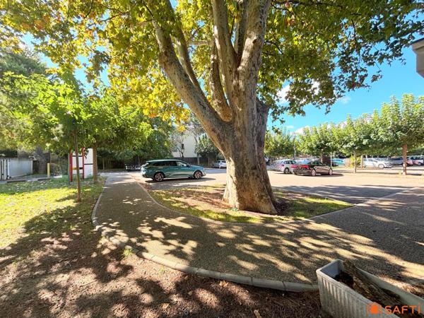 RESTAURANT AVEC TERRASSE