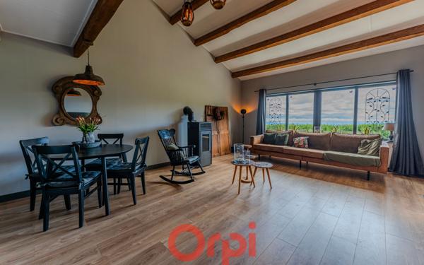 Maison à vendre    4 pièces •  Marcols-les-Eaux