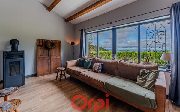 Maison à vendre    4 pièces •  Marcols-les-Eaux