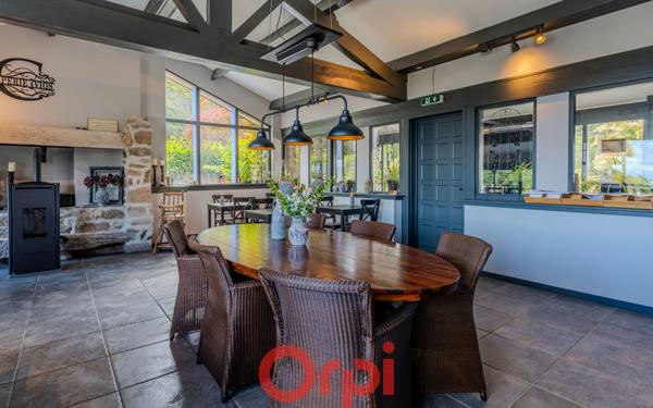 Maison à vendre    4 pièces •  Marcols-les-Eaux