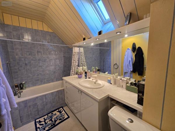 Appartement à vendre à Saint-Jacques-de-la-Lande en Ille-et-Vilaine (35136), ref : 006/2151