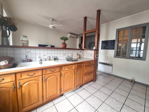  Maison de village avec garage !