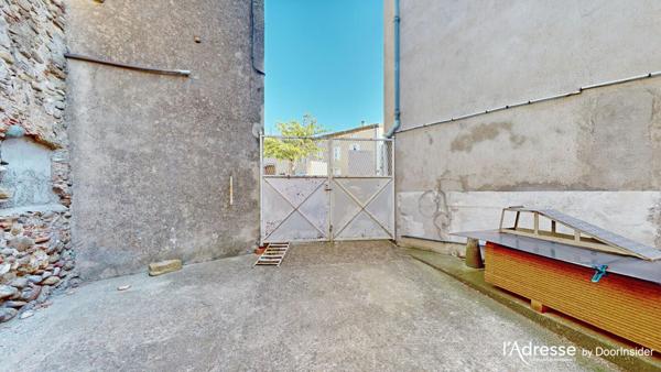 Axe LIMOUX CARCASSONNE MAISON 3 CHAMBRES AVEC COUR.