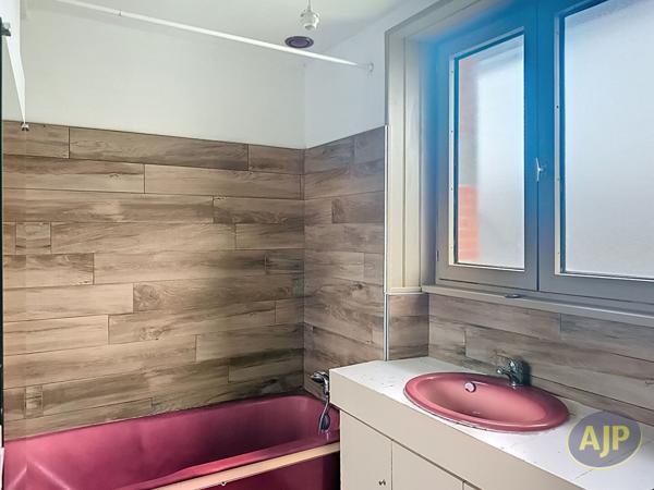 Vente maison Montaigu : 199 900 € - AJP Immobilier Montaigu