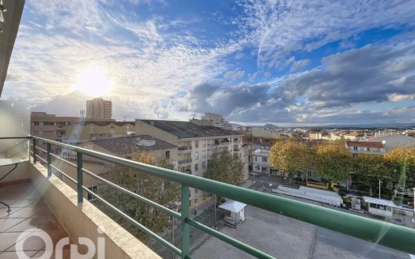 Appartement à vendre    3 pièces • 80,07 m2 Saint-Raphaël