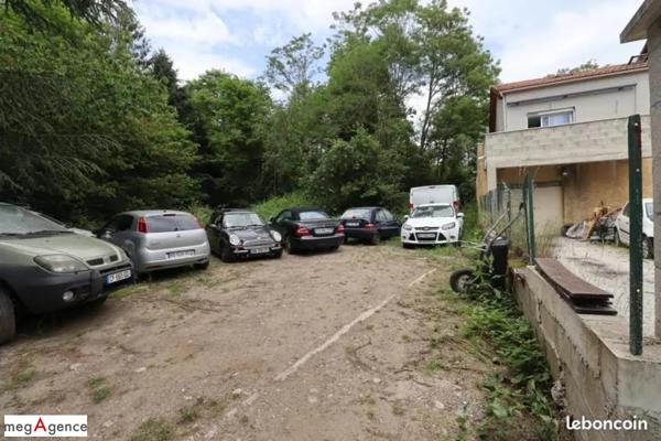 Maison à LA RICAMARIE, 42150 - 6 pièces 164m²