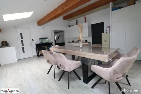 Maison à LA RICAMARIE, 42150 - 6 pièces 164m²