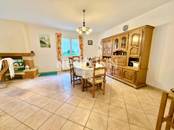 A VENDRE : MAISON T4 PP AVEC JARDIN ET GARAGE AVEC VUE SUR LES MONTAGNES