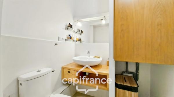 Chennevières-sur-Marne-A vendre appartement 3 pièces traversant-2 chambres- 2 balcons-2ème étage-ascenseur-Parking