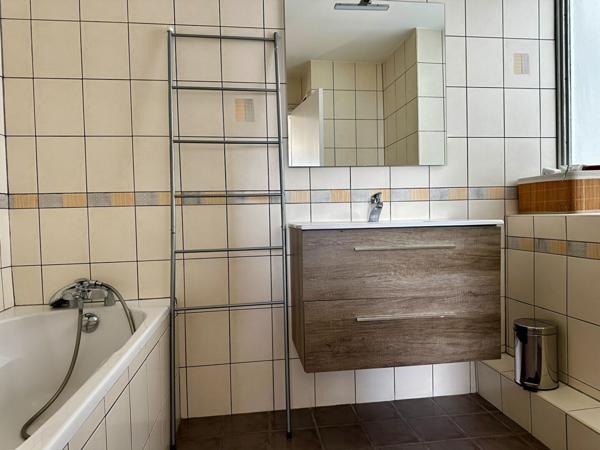 NANCY - Hyper centre - Appartement 3 chambres - parking - cave