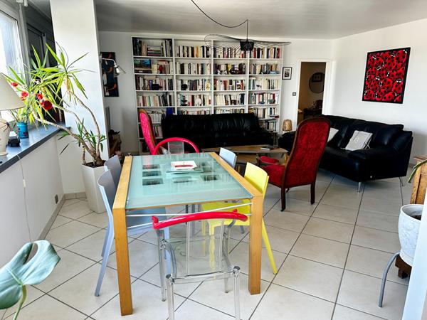 NANCY - Hyper centre - Appartement 3 chambres - parking - cave