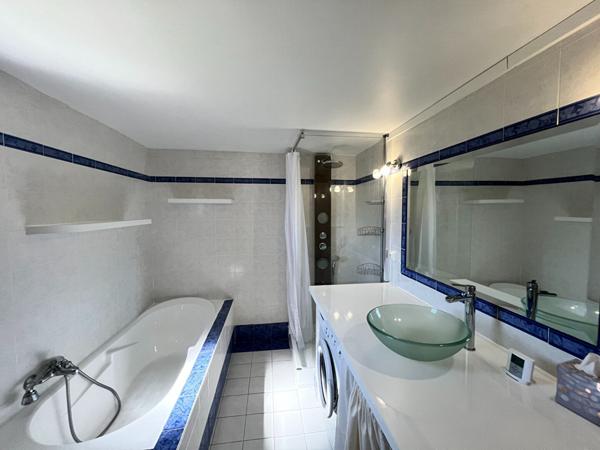 BIGUGLIA : appartement F1 Meublé (50 m²) en location