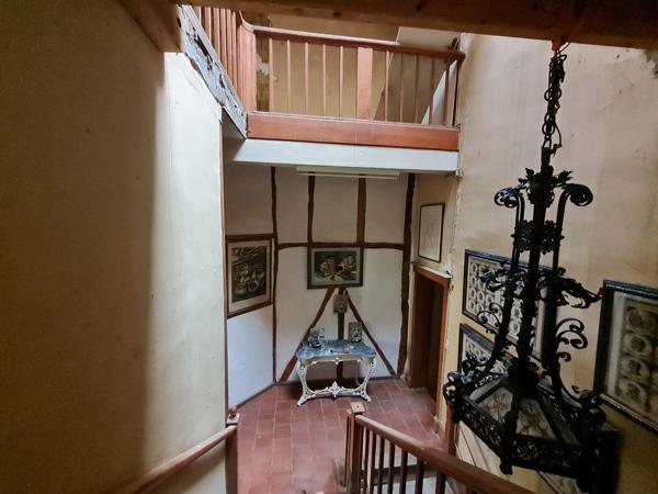 Immeuble de Caractère avec Fort Potentiel centre Lectoure Lectoure