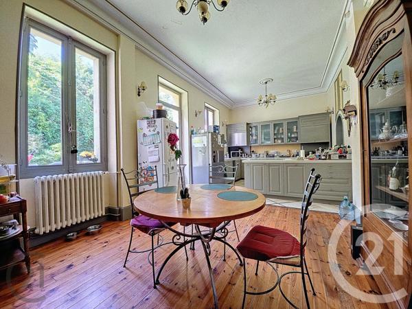 Immeuble à vendre  610 m2 CHATEL GUYON - 63