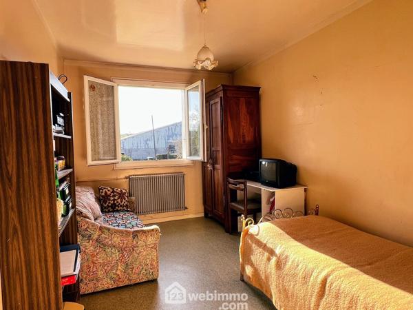 Maison 122 m² à Mûrs-Erigné 49610