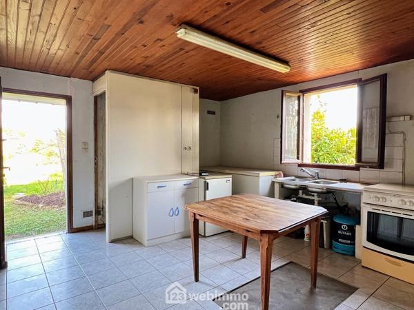 Maison 122 m² à Mûrs-Erigné 49610