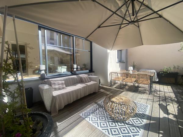 ARCACHON COEUR DE VILLE ! Appartement 7 pièces de 178 m2, terrasse et parking !