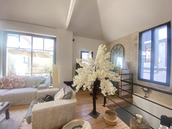 ARCACHON COEUR DE VILLE ! Appartement 7 pièces de 178 m2, terrasse et parking !