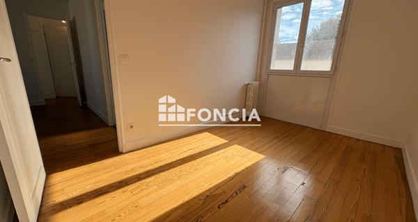 Location Appartement 3 pièces 50.31 m² - Rueil-malmaison 92500