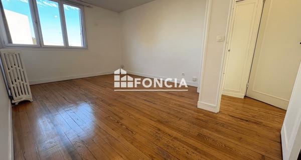 Location Appartement 3 pièces 50.31 m² - Rueil-malmaison 92500