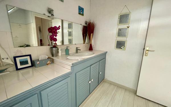 Maison à vendre    6 pièces •  Bures-sur-Yvette