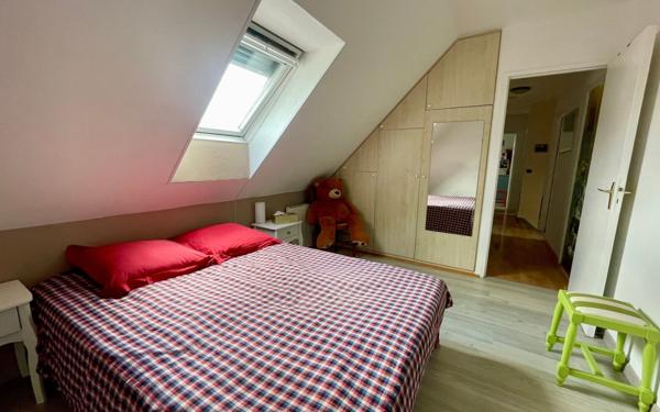 Maison à vendre    6 pièces •  Bures-sur-Yvette