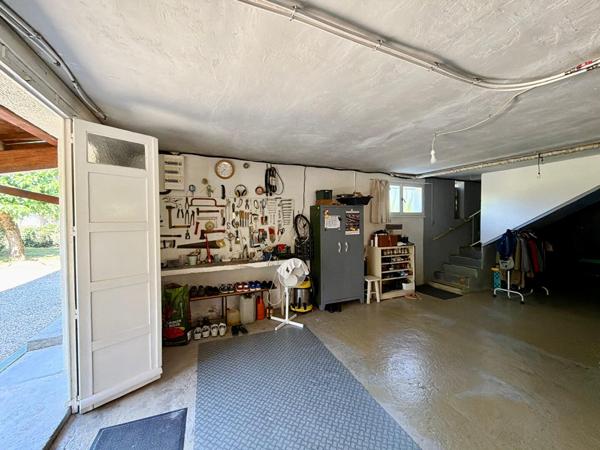 Maison rénovée de 106 m² sur plus de 3 400 m² de terrain clos