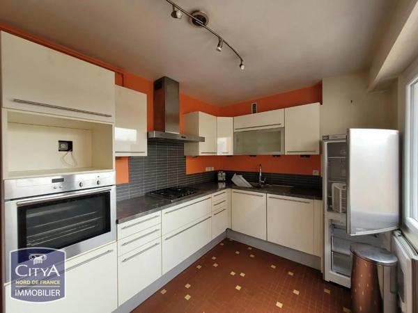 Appartement à louer 3 pièces 69.77m² Lille (59800)