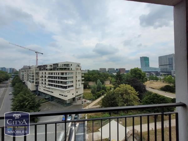 Appartement à louer 3 pièces 69.77m² Lille (59800)