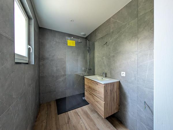 Ensemble immobilier 170m² sur terrain de 1200m²