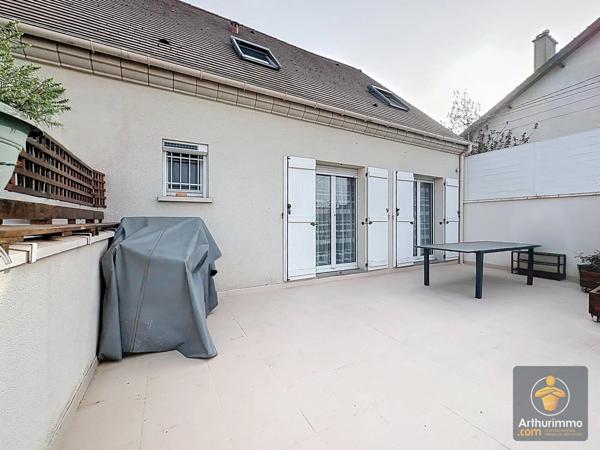Vente Maison 7 pièces 152 m2 à Corbeil-Essonnes